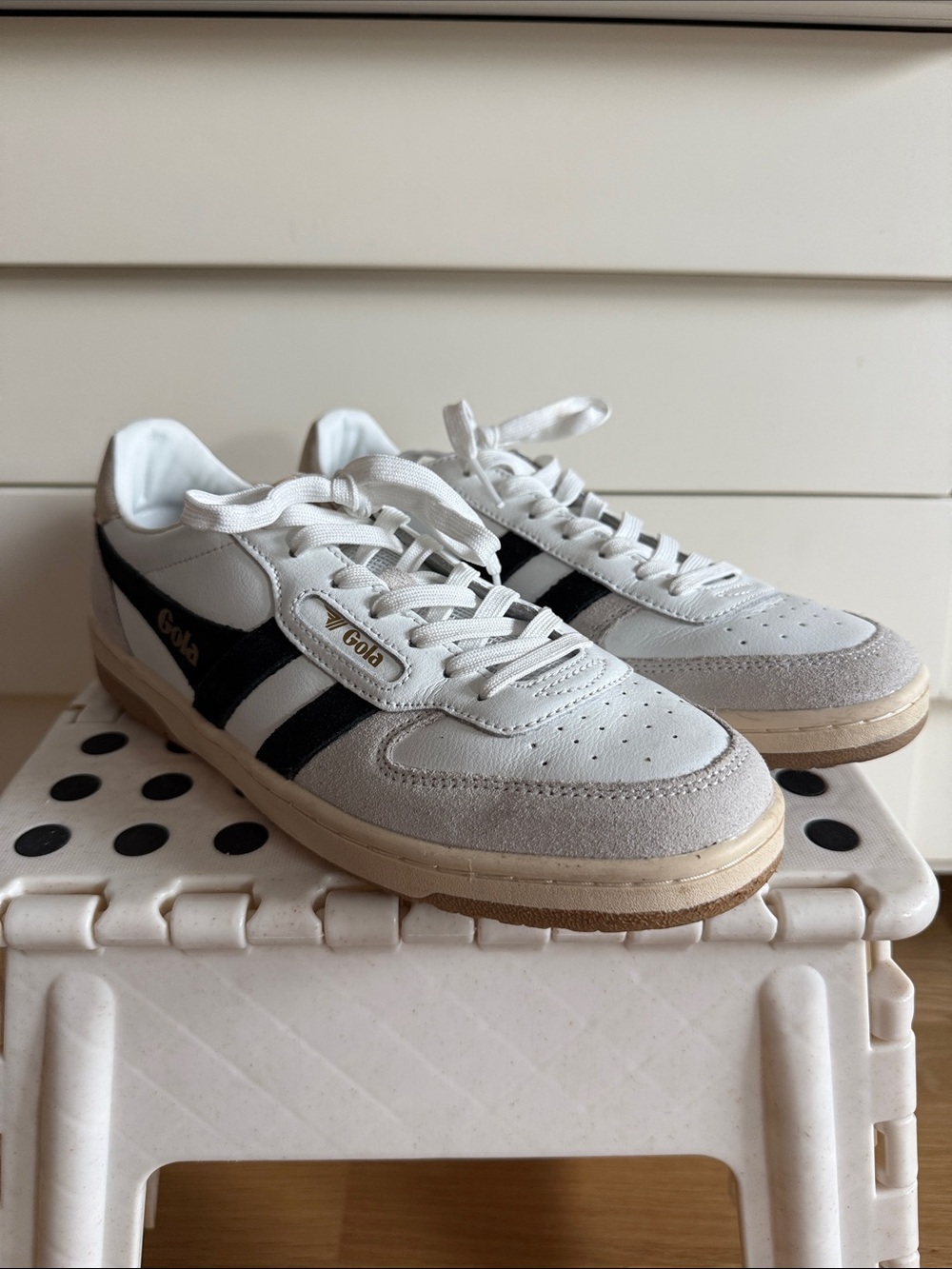 Gola Classics Hawk Sneakers - Picture 2 of 10